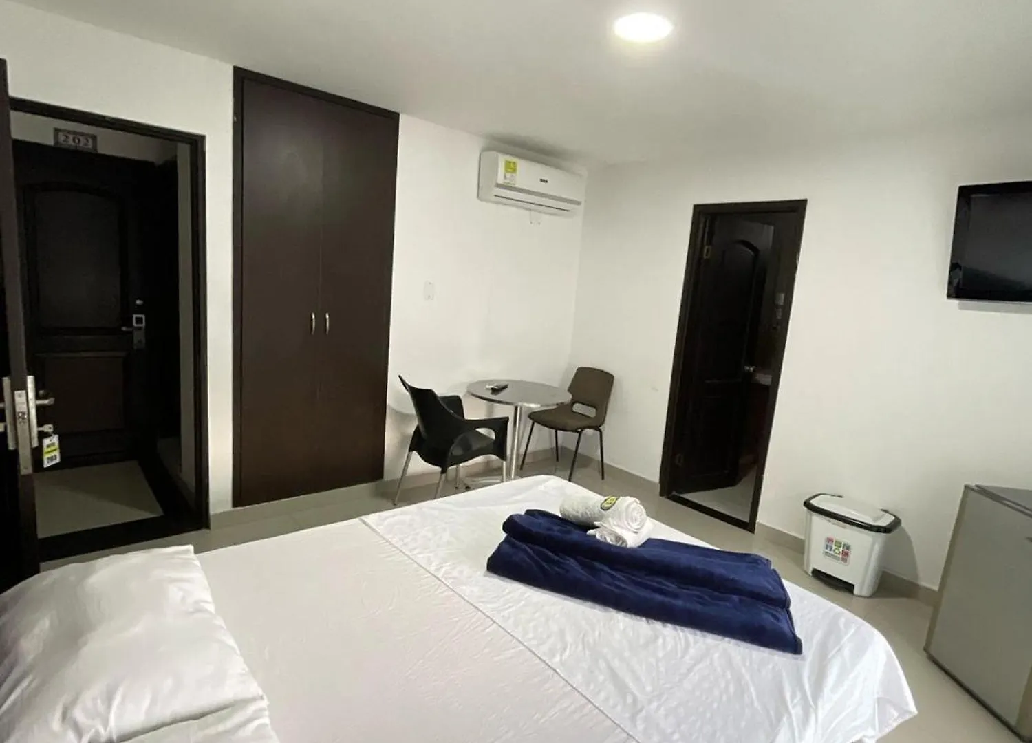 Hotel Fundacooedumag Rodadero Santa Marta   Santa Marta (Magdalena)